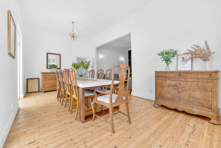 4 Bedroom Property for Sale in Tamboerskloof Western Cape